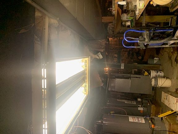 3rd image of 2313 S Wolcott Ave