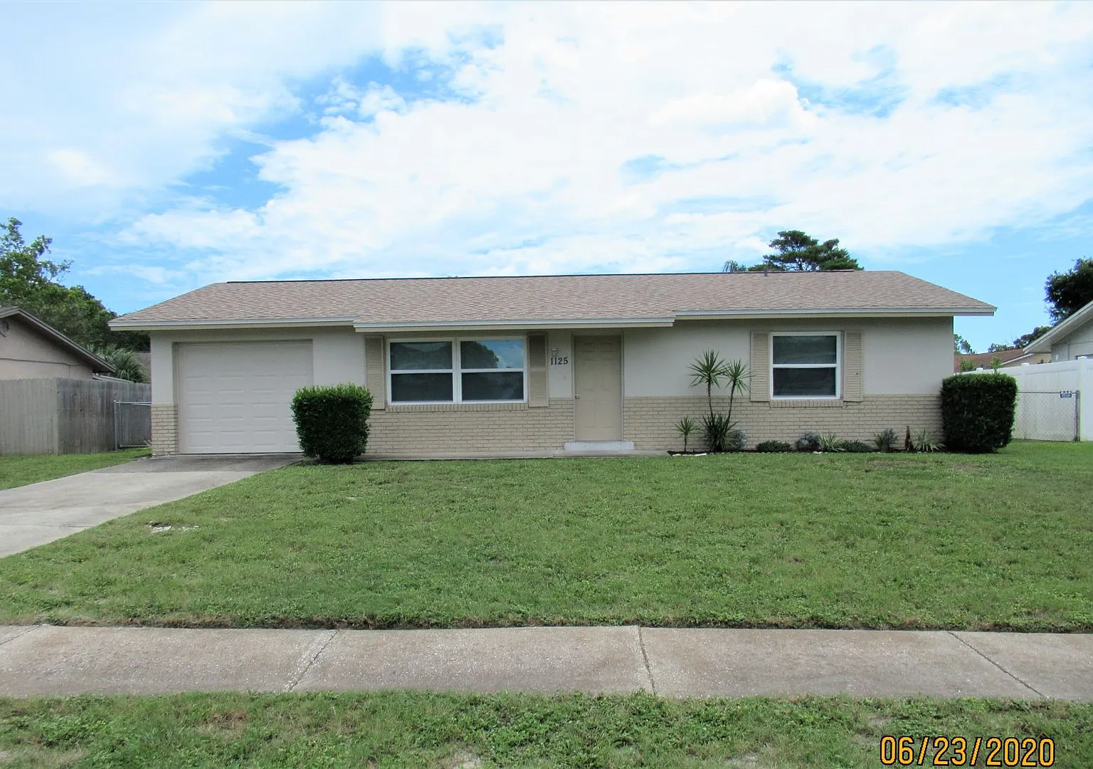 Adorable 2 Bedroom Port Orange Home! — Photo 1