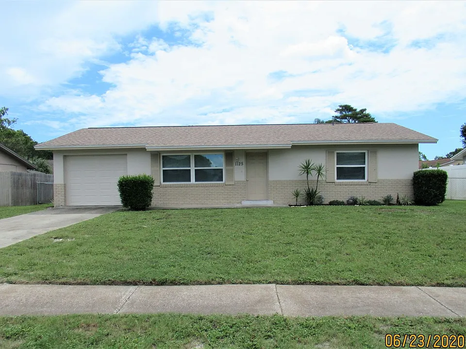 1125 Loblolly Ln