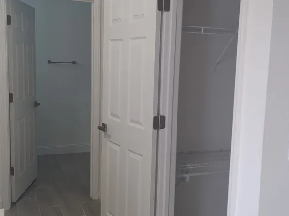 6147 Hellman Ave, Fort Myers, FL 33905