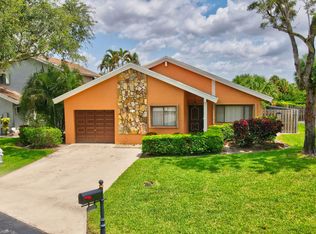 7521 Martinique Blvd, Boca Raton, FL 33433