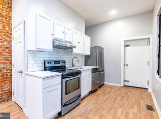 1712 Edgley St, Philadelphia, PA 19121
