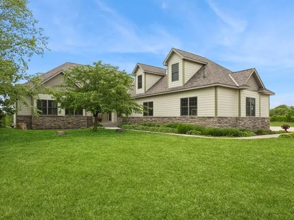 1735 7th St NW, Buffalo, MN 55313