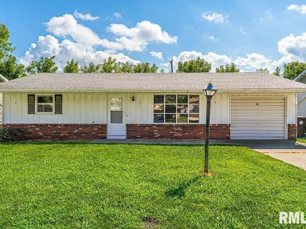 126 Northville Dr, Lincoln, IL 62656