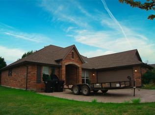 600 Sally Ct, Moore, OK 73160