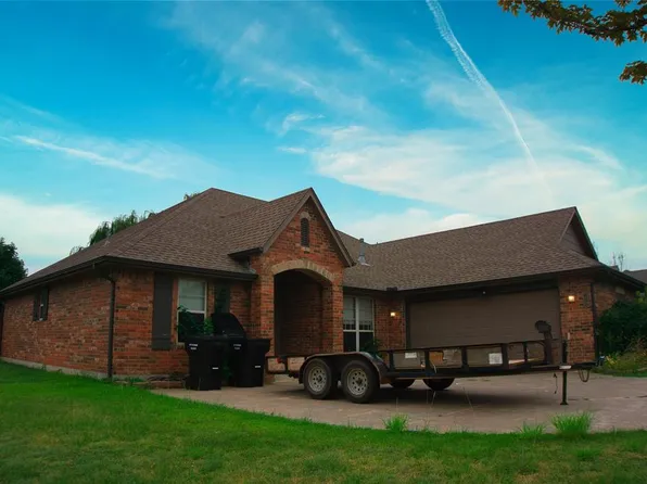 600 Sally Ct, Moore, OK 73160