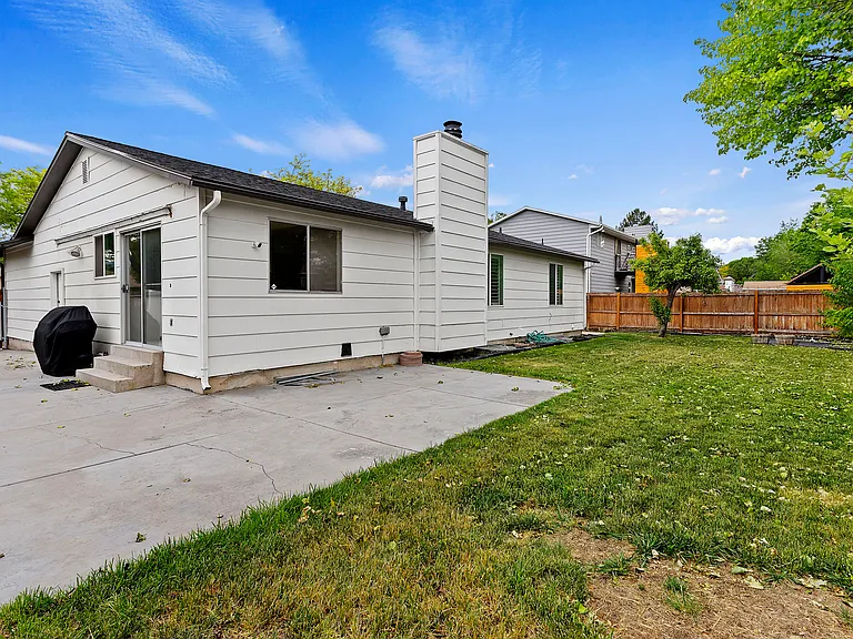 5974 S Susquehanna Dr — Photo 35