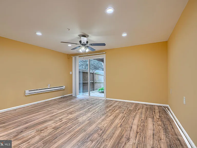 3818 Swift Run Dr — Photo 22