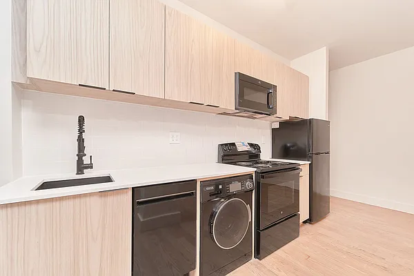 Rented by Living New York | media 16