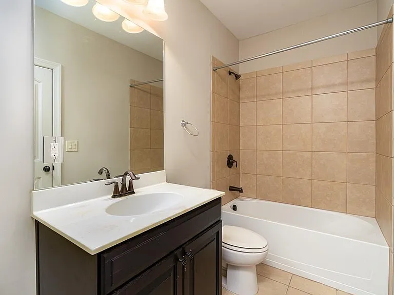1290 Redbud Dr — Photo 21
