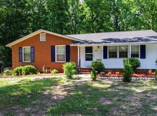 5821 Charing Pl, Charlotte, NC 28211