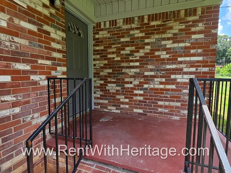6266 Melrose St — Photo 6