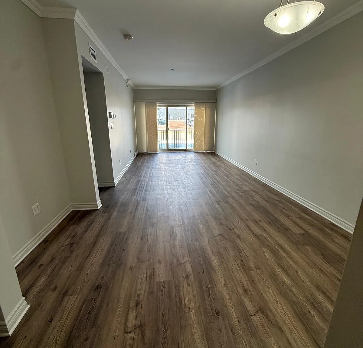 190 Carson Dr — Photo 1