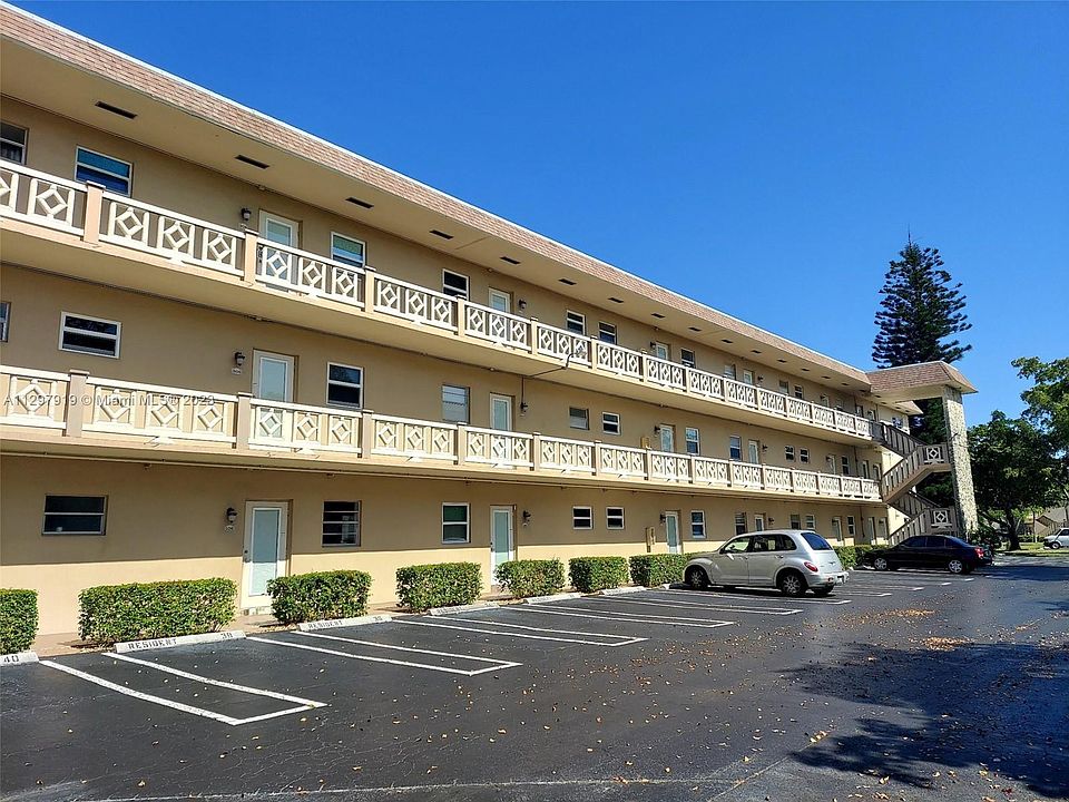 1st image of 3431 NW 50th Ave APT 302