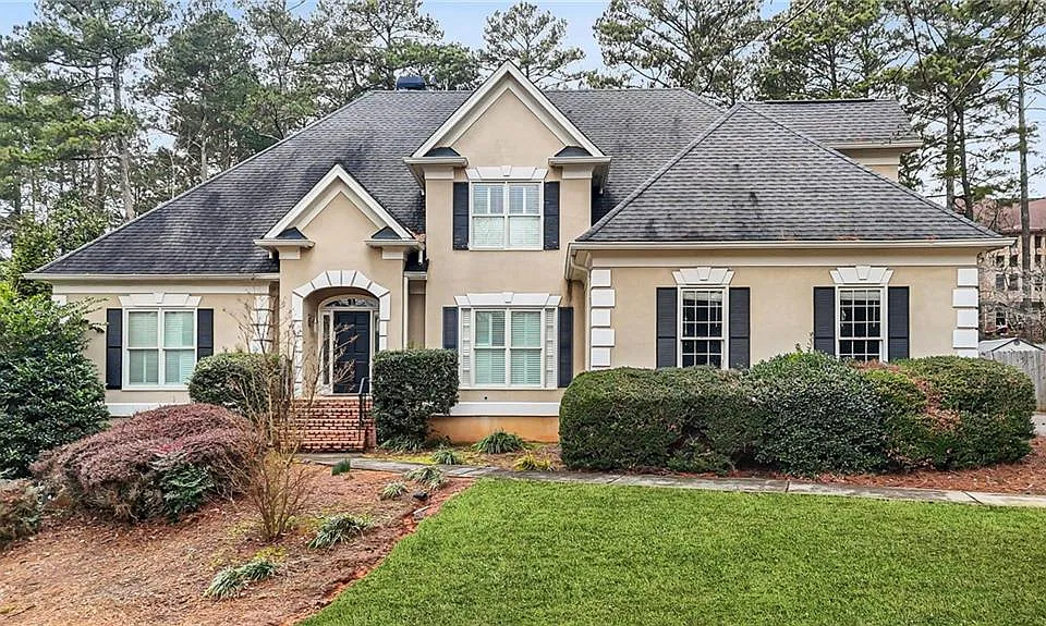 9800 Foxworth Dr