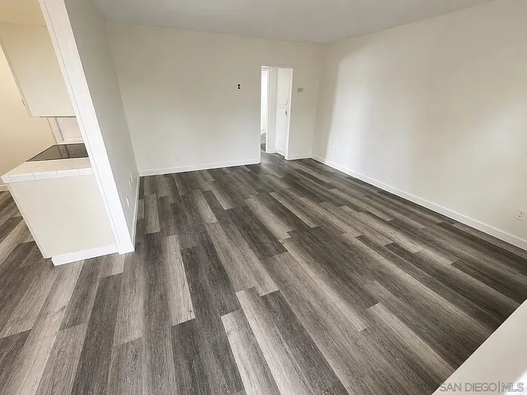 1259 E Ohio Ave — Photo 5