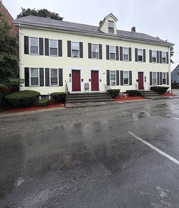 1st image of 8-12 Exchange Ct