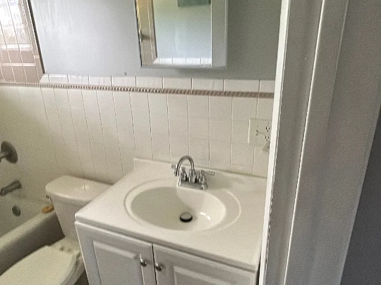 1709 Freeman St — Photo 11