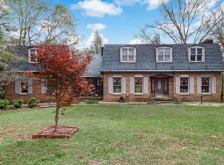 1041 Auburn Rd, Dacula, GA 30019