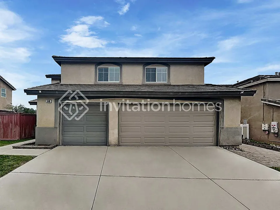 1448 Roadrunner Ln