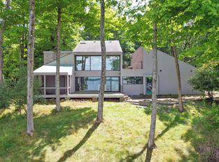 8333 W Shore Dr, Westerville, OH 43082