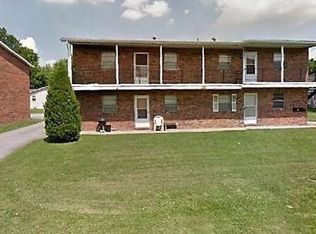 104 Lee Dr #2, O'Fallon, IL 62269