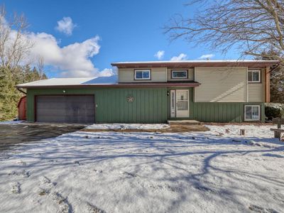 S94W35101 Crestfield COURT, Eagle, WI, 53119