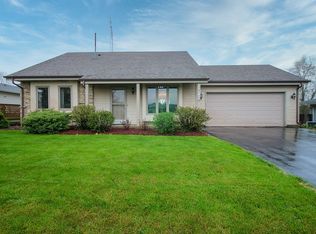 5726 Alburg Ave, Racine, WI 53406