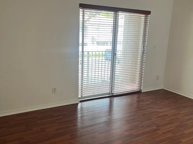 12510 SW 53rd St #12510 — Photo 11