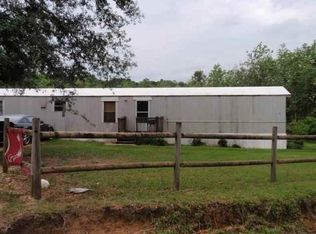 457 Simmons Rd, Hartford, AL 36344