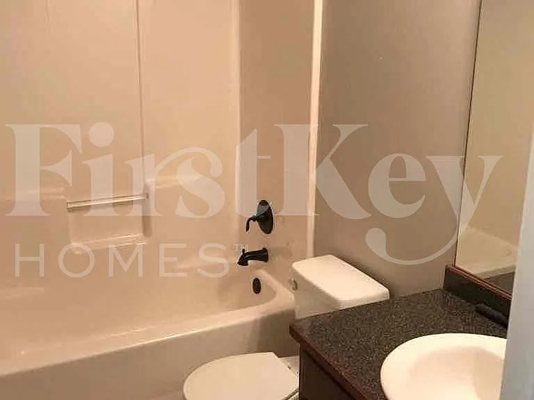 2126 Villa Spring Ter — Photo 12