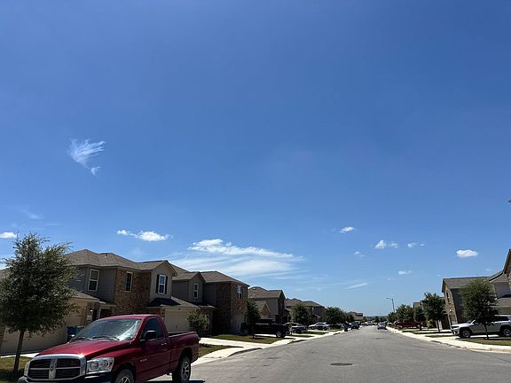 4th image of 15010 Silvertree Cv