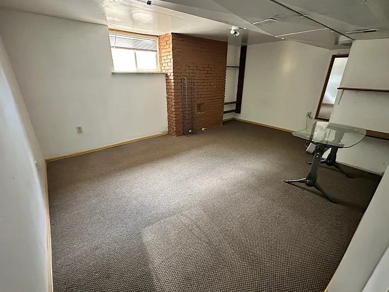 324 E Uintah St — Photo 15