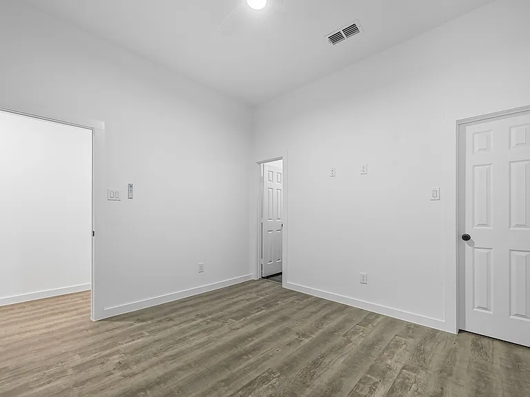 1315 Oneal St #STREET;-B — Photo 8