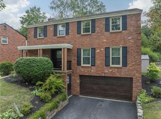 421 Maplevale Dr, Pittsburgh, PA 15236