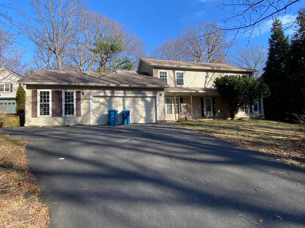 5105 Pheasant Ridge Rd, Fairfax, VA 22030