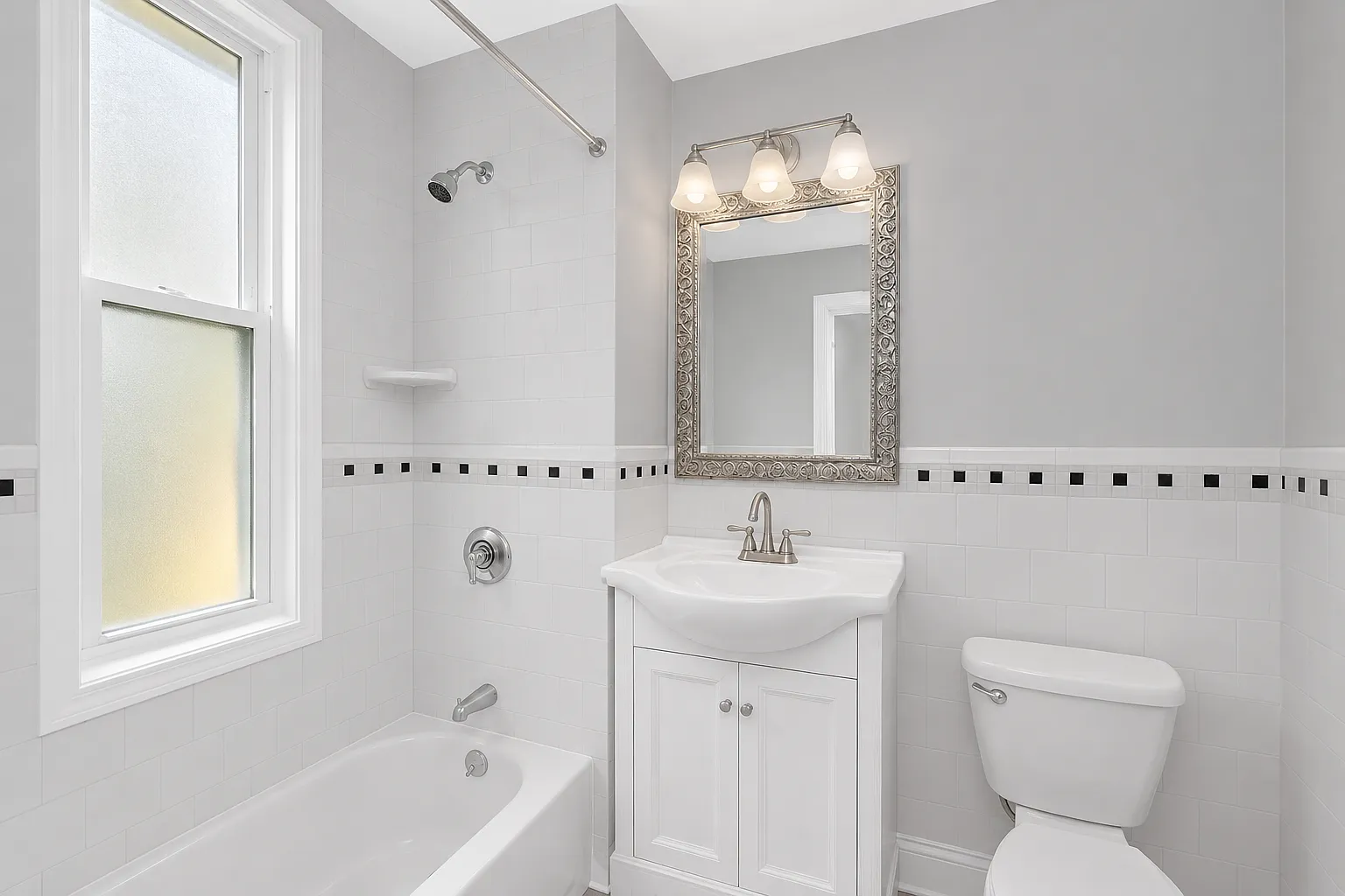 5 bed, 1608 sqft, $5,000 — Photo 3