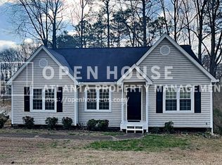 161 Bentley Pkwy, Woodstock, GA 30188