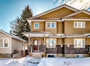 10711 70th Ave NW, Edmonton, AB