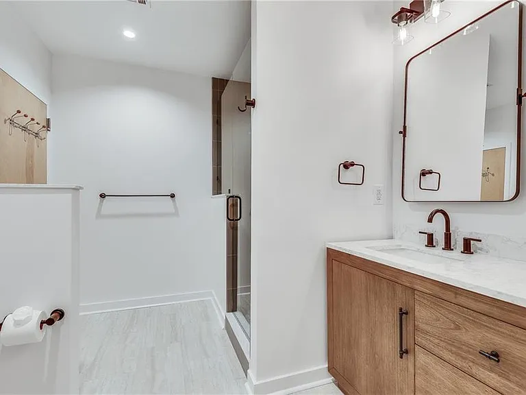 400 Village Pkwy NE #202 — Photo 30