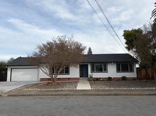 830 Rae Ln, Novato, CA 94947