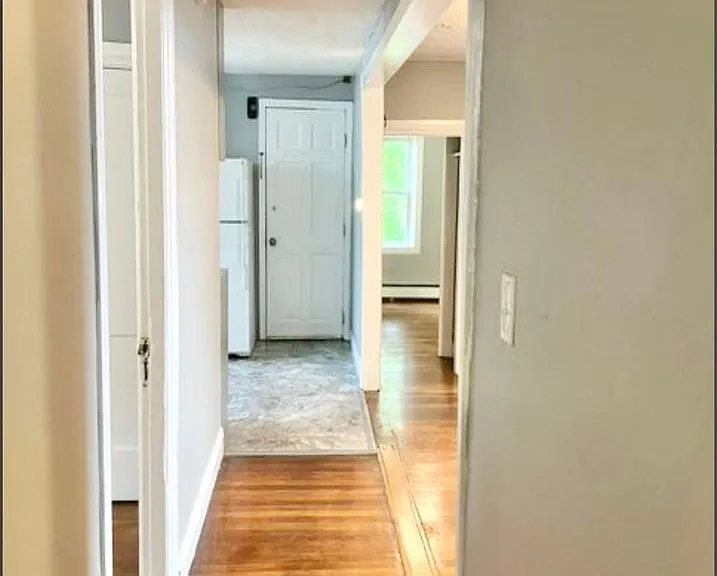 72 Pocasset Avenue — Photo 9