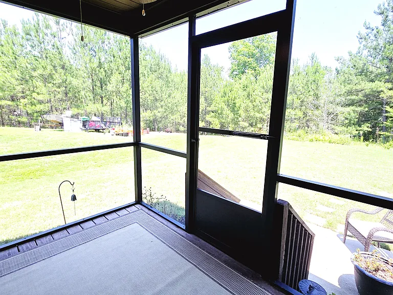 218 N Stonegate Dr — Photo 19