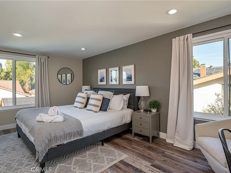 409 W Sierra Dr — Photo 6