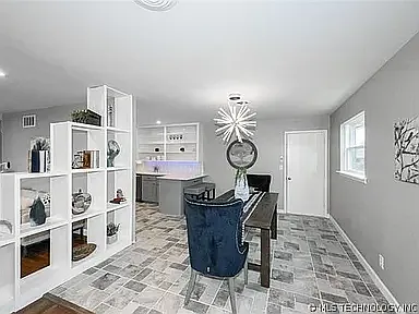 6547 E 26th Ct — Photo 9