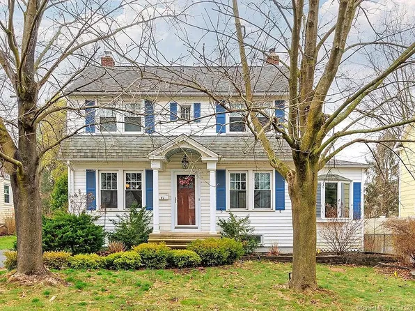 71 Fairview Dr, Wethersfield, CT 06109