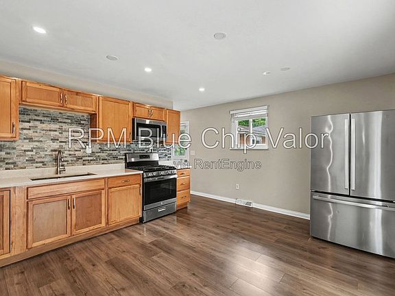 3rd image of 7073 Monongahela Dr