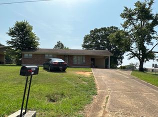 110 Union Ave, New Albany, MS 38652