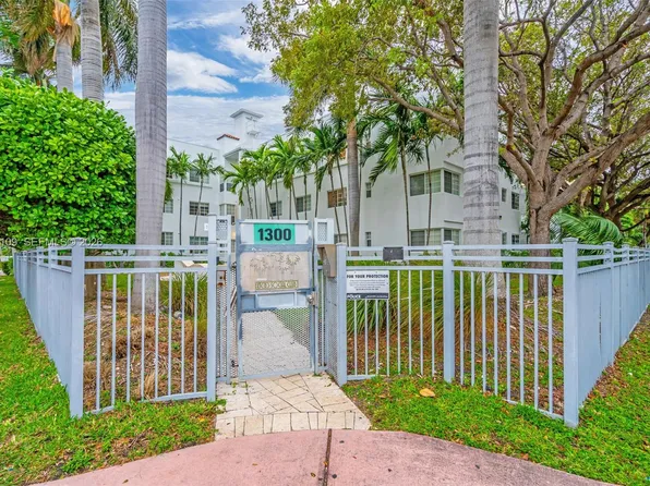 1300 Pennsylvania Ave APT 209, Miami Beach, FL 33139