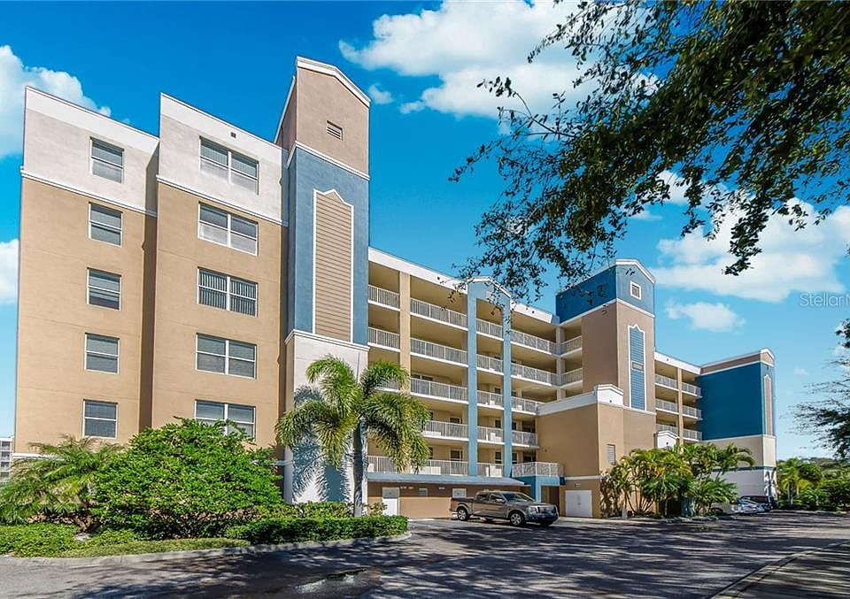 1st image of 960 Starkey Rd APT 1304